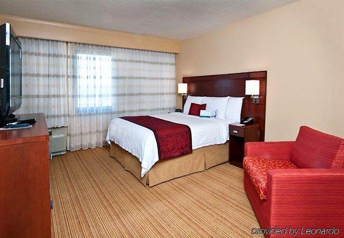 Hotel Courtyard By Marriott Jackson Exterior foto